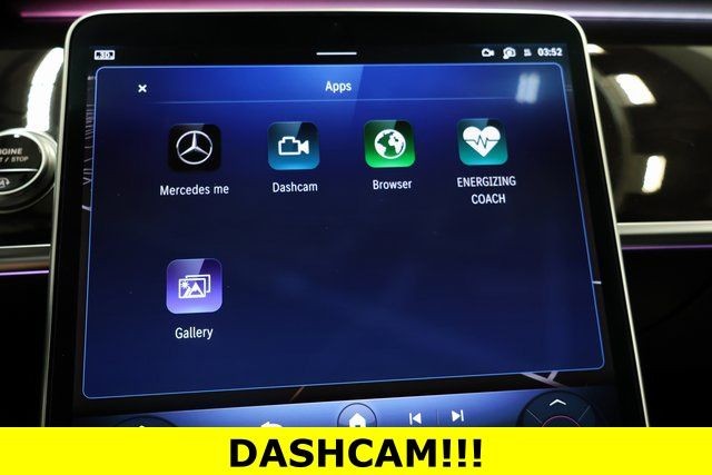 Mercedes-Benz S-Class Vehicle Image 17