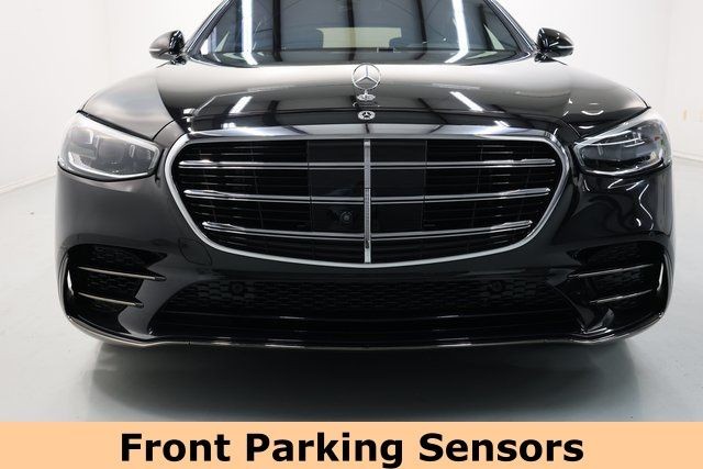 Mercedes-Benz S-Class Vehicle Image 34