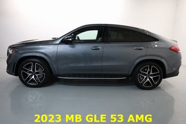Mercedes-Benz GLE Vehicle Image 03