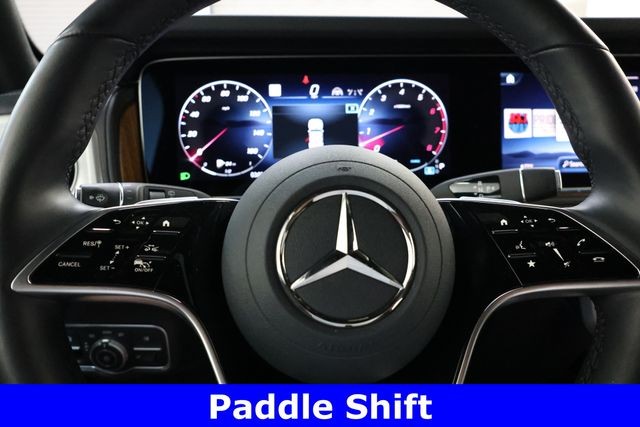 Mercedes-Benz G-Class Vehicle Image 43