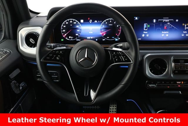 Mercedes-Benz G-Class Vehicle Image 44