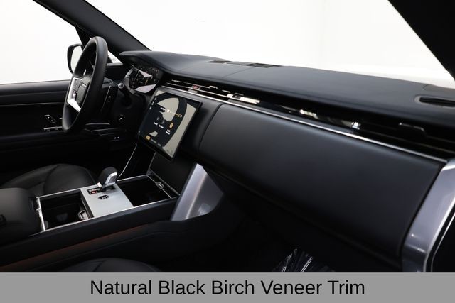 Land Rover Range Rover Vehicle Image 13
