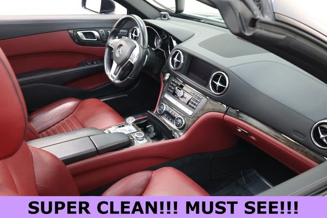 Mercedes-Benz SL-Class Vehicle Image 15