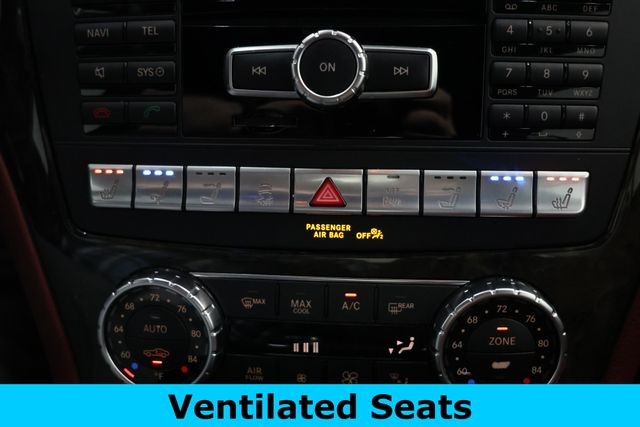 Mercedes-Benz SL-Class Vehicle Image 28