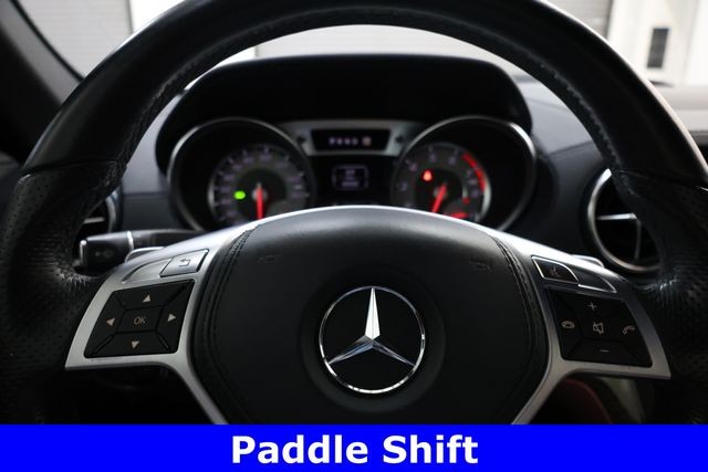 Mercedes-Benz SL-Class Vehicle Image 34