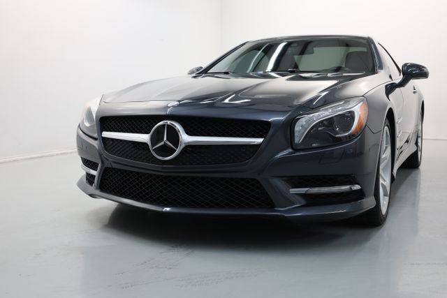 Mercedes-Benz SL-Class Vehicle Image 46