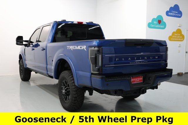 Ford Super Duty F-350 SRW Vehicle Image 12