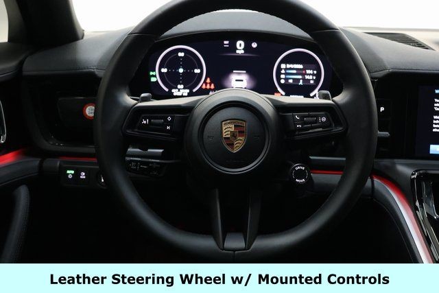 Porsche Panamera Vehicle Image 42
