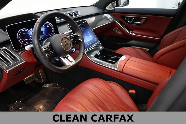 Mercedes-Benz S-Class Vehicle Image 11