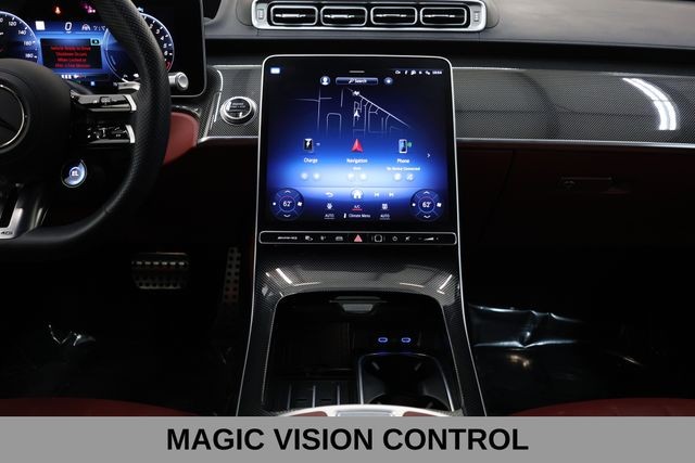 Mercedes-Benz S-Class Vehicle Image 17