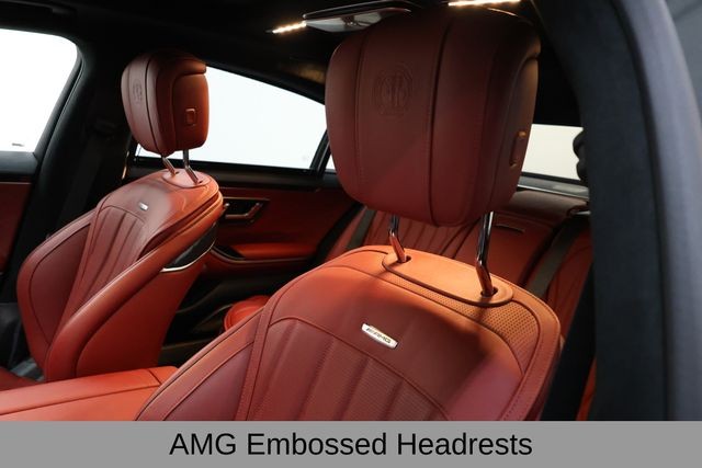 Mercedes-Benz S-Class Vehicle Image 21
