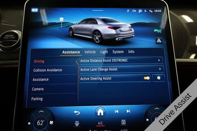 Mercedes-Benz S-Class Vehicle Image 36