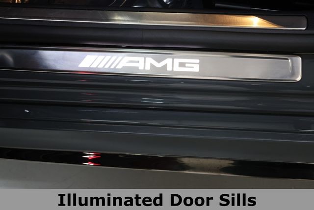 Mercedes-Benz S-Class Vehicle Image 45