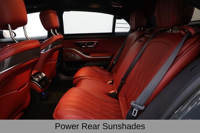 Mercedes-Benz S-Class Vehicle Image 50