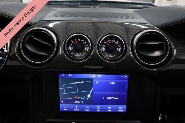 Ford Mustang Vehicle Image 16