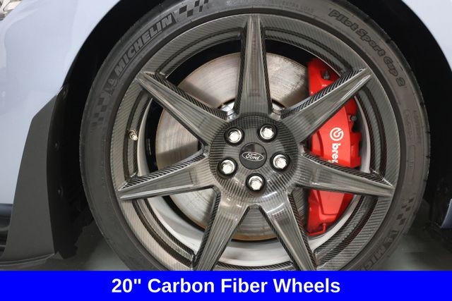 Ford Mustang Vehicle Image 43