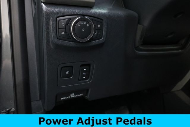 Ford Super Duty F-250 SRW Vehicle Image 37