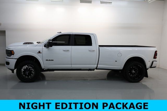 Ram 3500 Vehicle Image 11