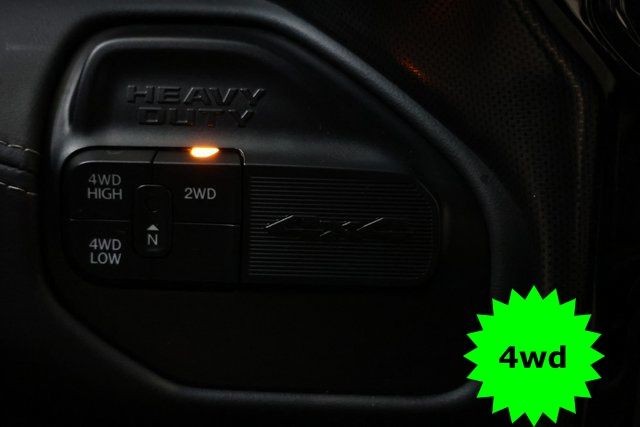 Ram 3500 Vehicle Image 26