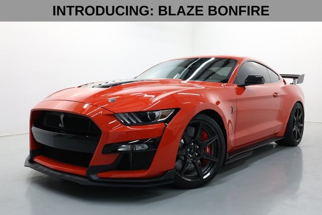 Ford Mustang Vehicle Image 02