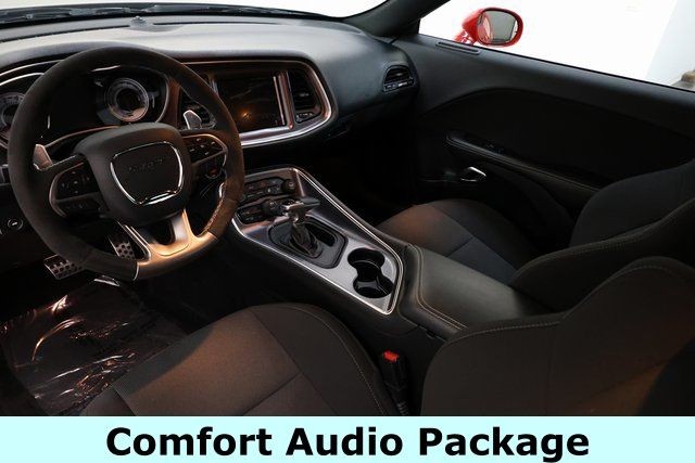 Dodge Challenger Vehicle Image 16