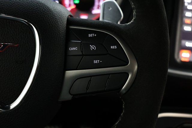 Dodge Challenger Vehicle Image 37