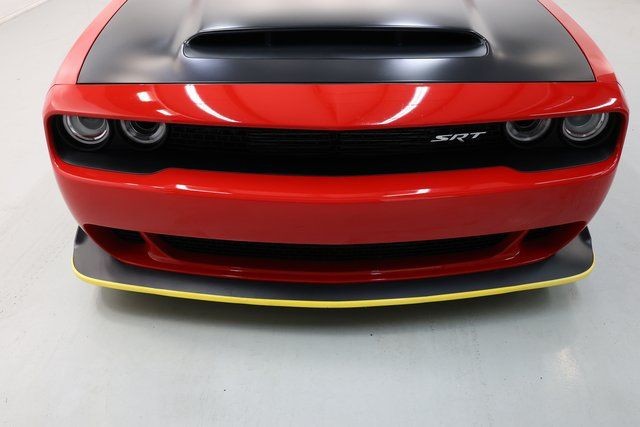 Dodge Challenger Vehicle Image 39