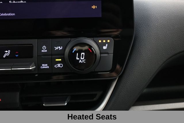 Toyota Grand Highlander Vehicle Image 26