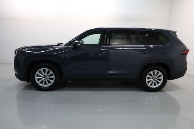 Toyota Grand Highlander Vehicle Image 49