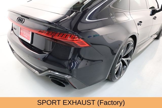 Audi RS 7 Vehicle Image 17