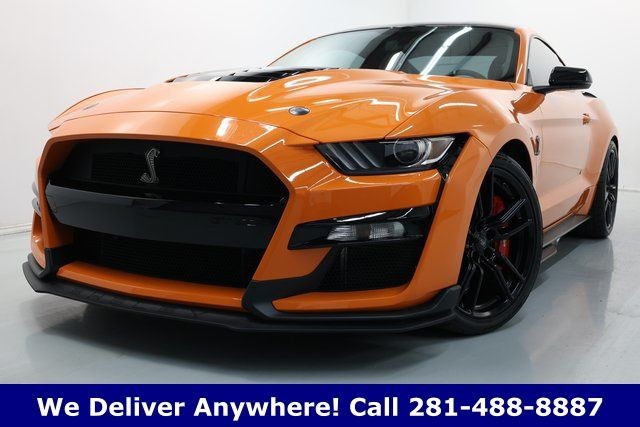 Ford Mustang Vehicle Image 02