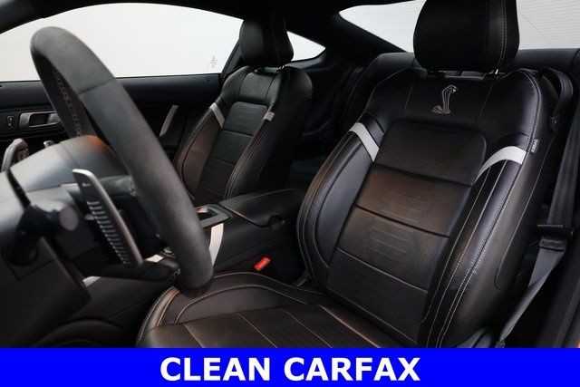 Ford Mustang Vehicle Image 10