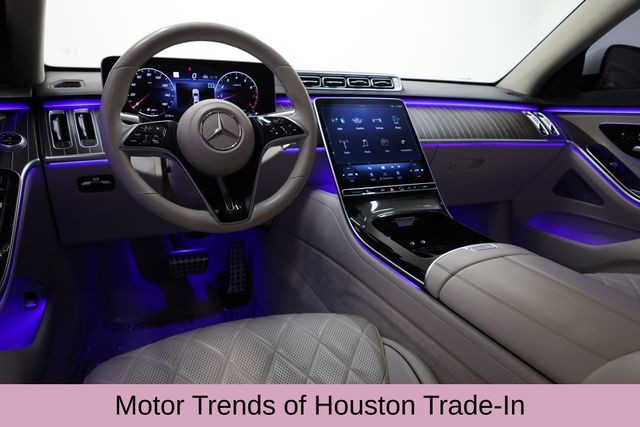 Mercedes-Benz S-Class Vehicle Image 08