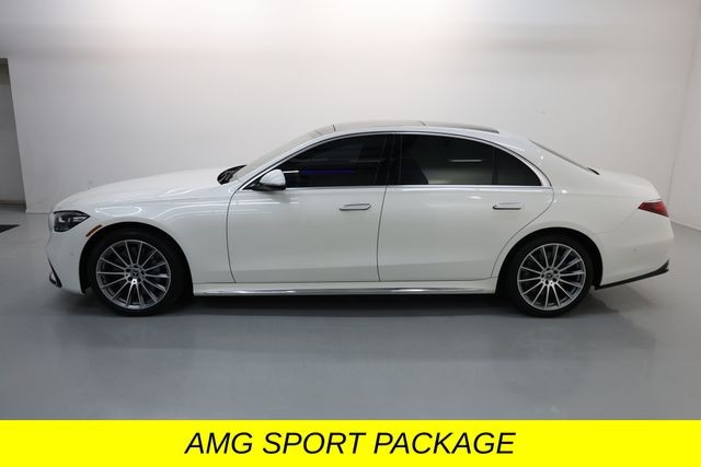 Mercedes-Benz S-Class Vehicle Image 09