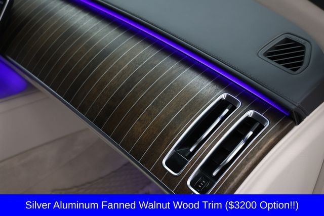 Mercedes-Benz S-Class Vehicle Image 11