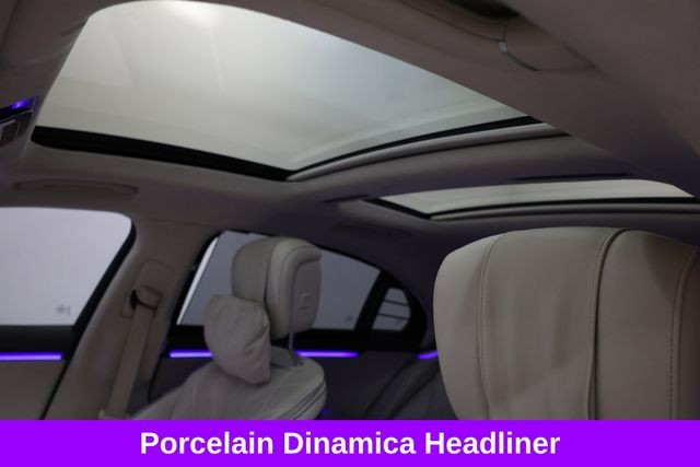Mercedes-Benz S-Class Vehicle Image 16