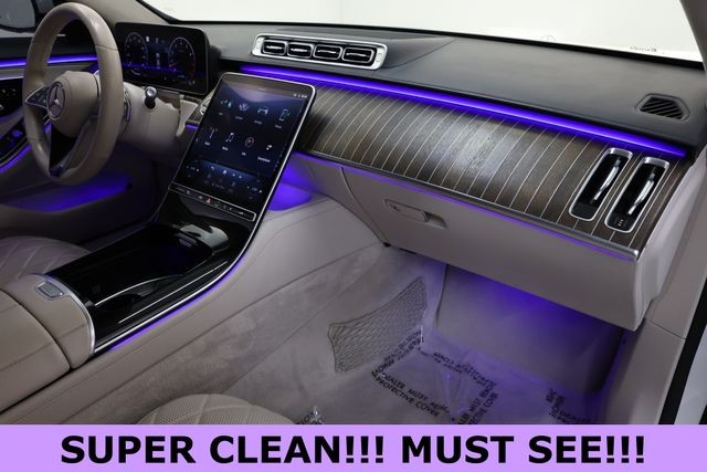 Mercedes-Benz S-Class Vehicle Image 17