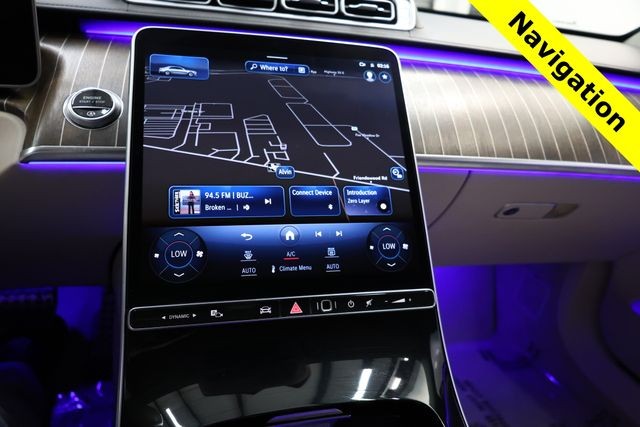 Mercedes-Benz S-Class Vehicle Image 23