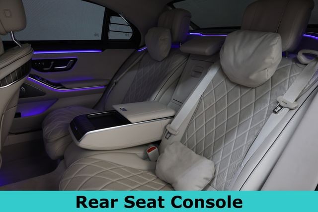 Mercedes-Benz S-Class Vehicle Image 49