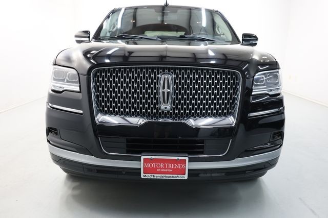 Lincoln Navigator Vehicle Image 27