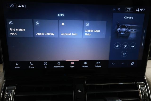 Lincoln Navigator Vehicle Image 38