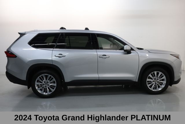 Toyota Grand Highlander Vehicle Image 04