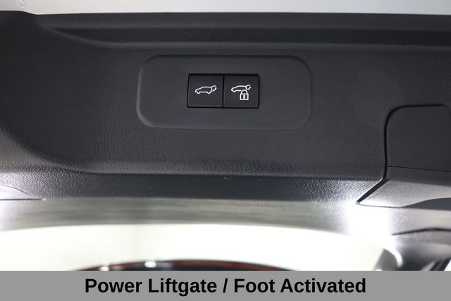 Toyota Grand Highlander Vehicle Image 44