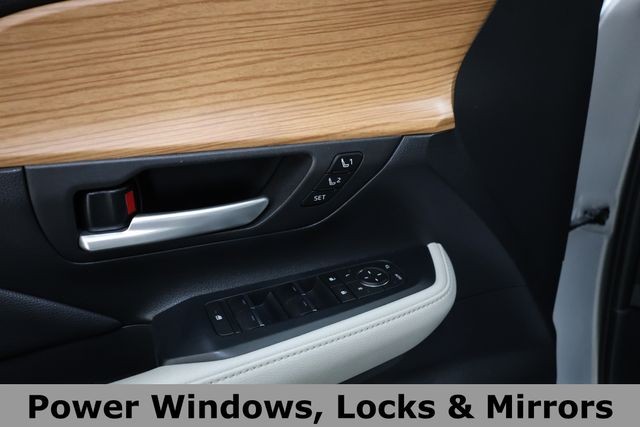 Toyota Grand Highlander Vehicle Image 46