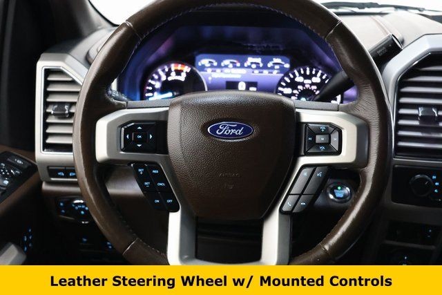 Ford Super Duty F-350 DRW Vehicle Image 44