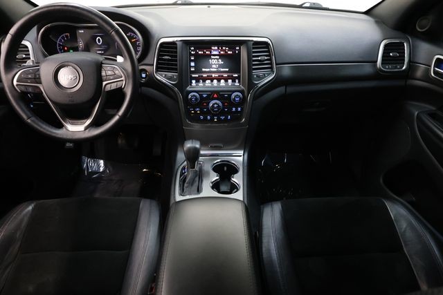 Jeep Grand Cherokee Vehicle Image 10