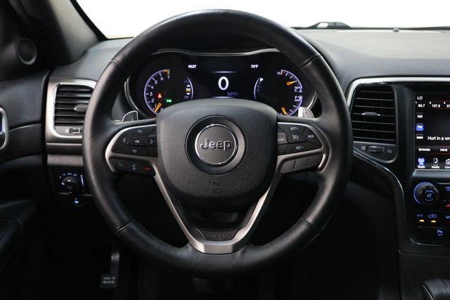 Jeep Grand Cherokee Vehicle Image 24