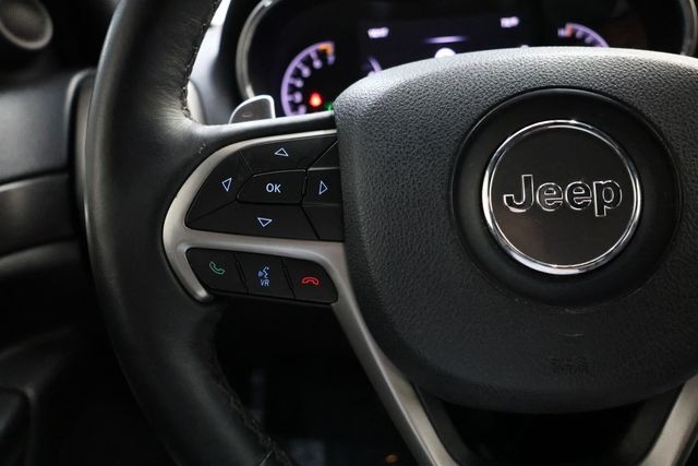 Jeep Grand Cherokee Vehicle Image 25