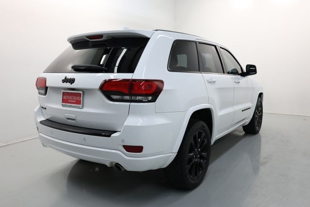 Jeep Grand Cherokee Vehicle Image 45