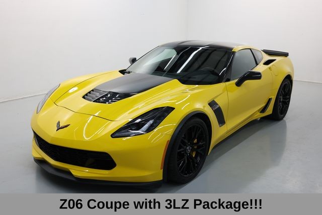 Chevrolet Corvette Vehicle Image 11